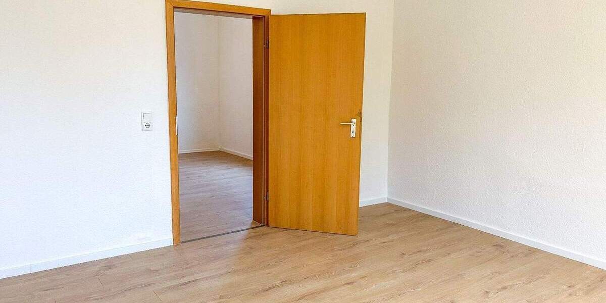 Etagenwohnung Radevormwald Bergerhof - 4 Zimmer, 110 m&sup2;, 800&euro; | Angebot:25524621