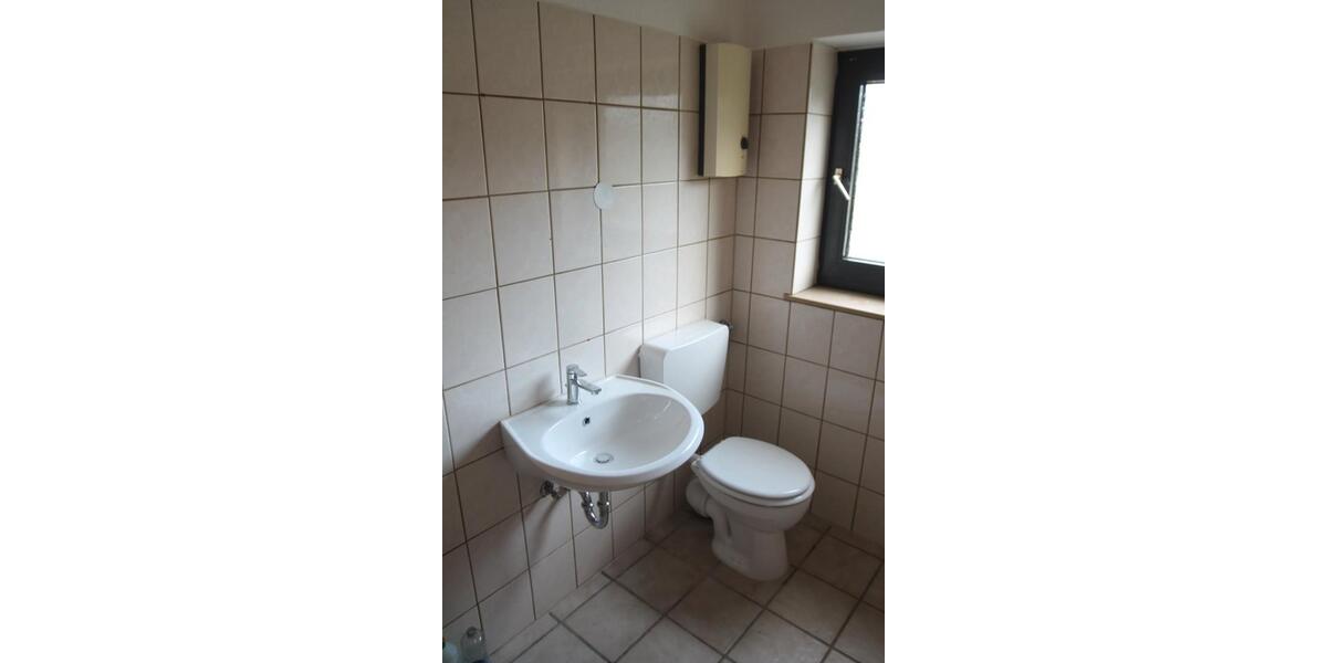 Dachgeschoßwohnung Schalksmühle - 2 Zimmer, 44 m&sup2;, 352&euro; | Angebot:26083871