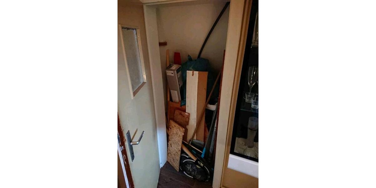 Dachgeschoßwohnung Wermelskirchen - 3.5 Zimmer, 60 m&sup2;, 132.000&euro; | Angebot:25887273