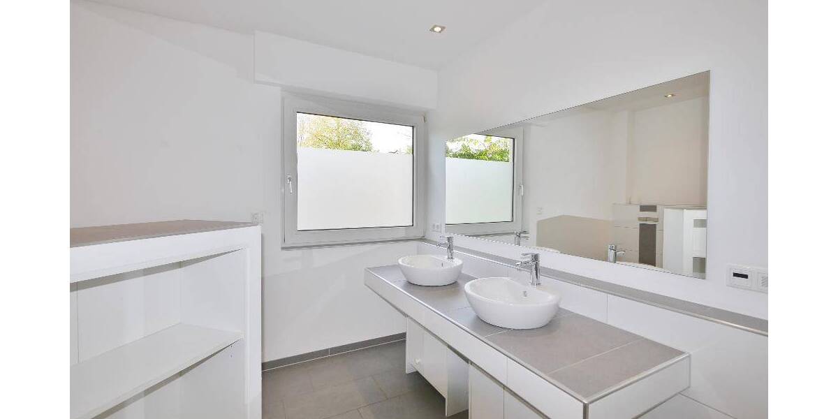 Doppelhaushälfte Haan - 5 Zimmer, 180 m&sup2;, 695.000&euro; | Angebot:26733501