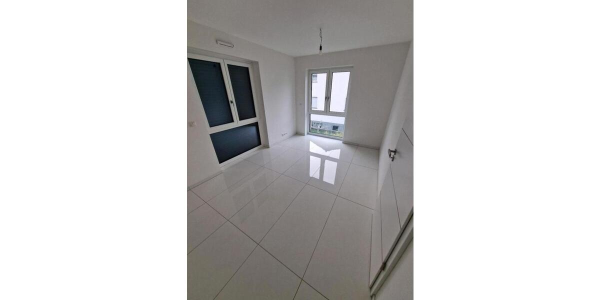 Einfamilienhaus Bergisch Gladbach Gronau - 4 Zimmer, 135 m&sup2;, 2.200&euro; | Angebot:26248135