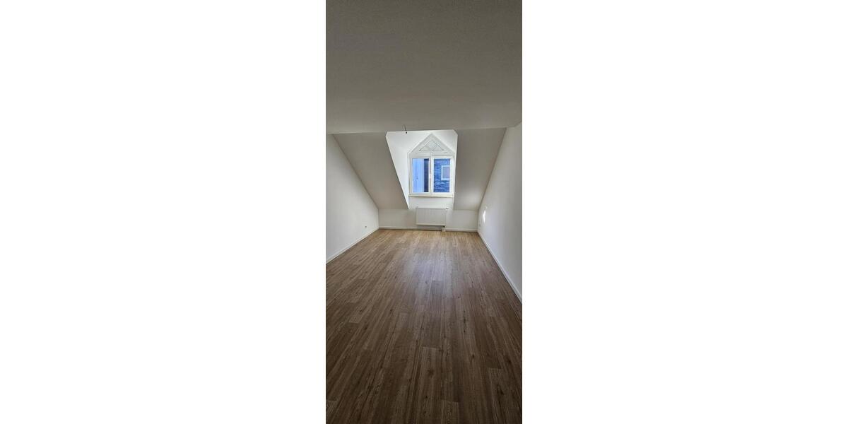 Etagenwohnung Ratingen - 4 Zimmer, 116 m&sup2;, 1.540&euro; | Angebot:26262465