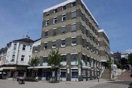 Attraktive Gewerbefläche für Praxen, Kanzlei und Dienstleistungen in dem beliebten Stadtteilzentrum von Wülfrath... 5 zimmer