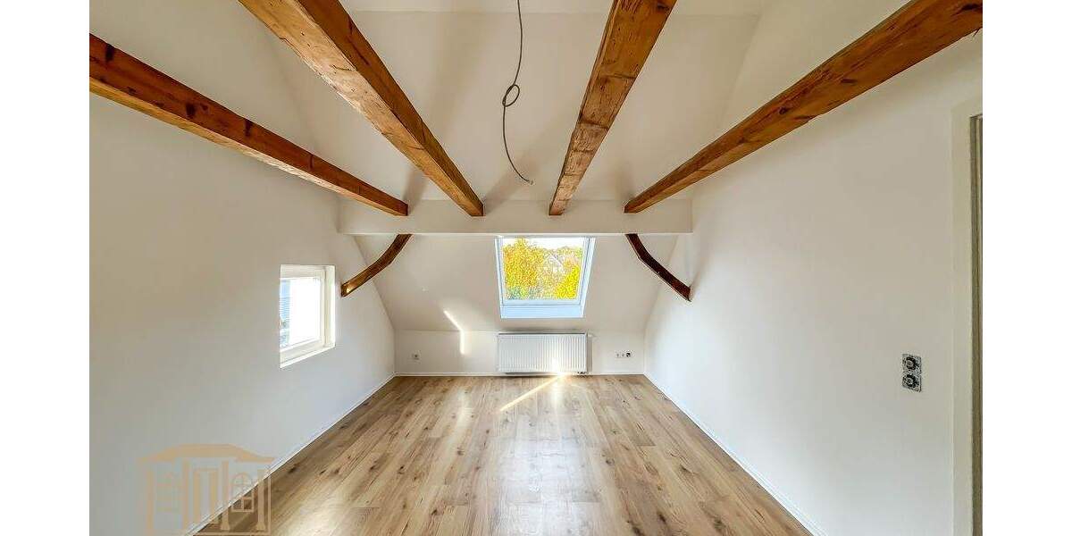 Einfamilienhaus Remscheid Lüttringhausen - 1 Zimmer, 249 m&sup2;, 399.500&euro; | Angebot:25728100