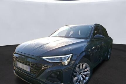 Audi SQ8 e-tron 25.074 km 58.829 &euro; Hagen 58091