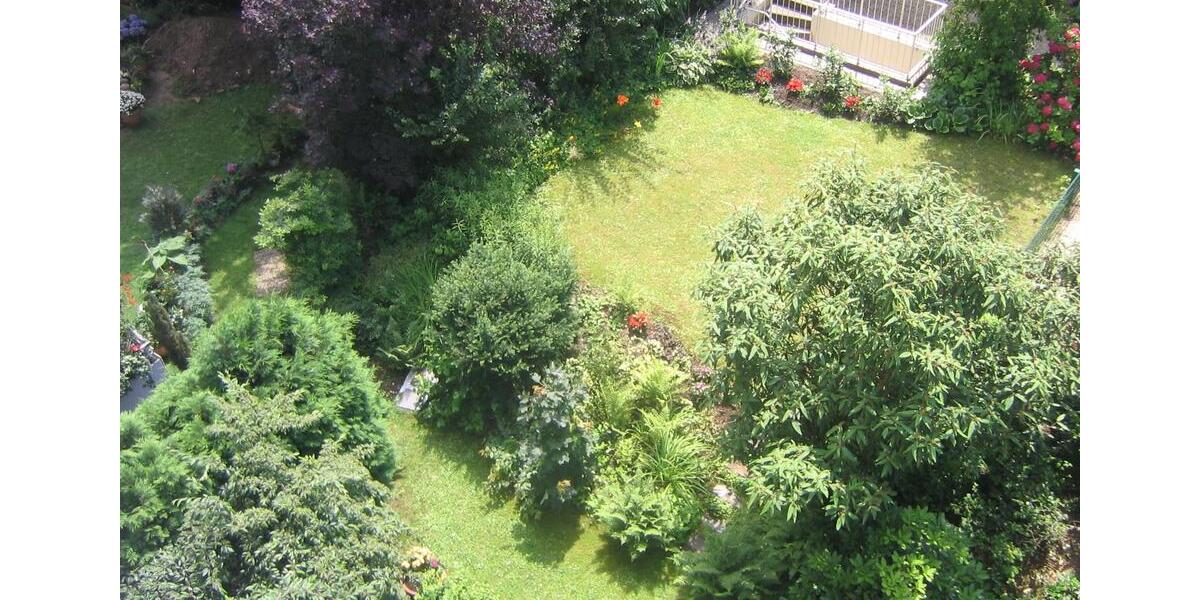 Dachgeschoßwohnung Hilden Kalstert - 2 Zimmer, 90 m&sup2;, 1.170&euro; | Angebot:26444568
