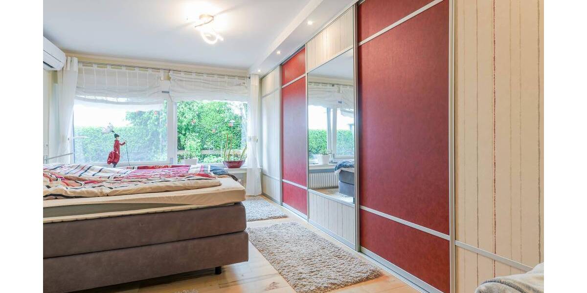 Bungalow Leverkusen Steinbüchel - 4 Zimmer, 167 m&sup2;, 750.000&euro; | Angebot:26572815