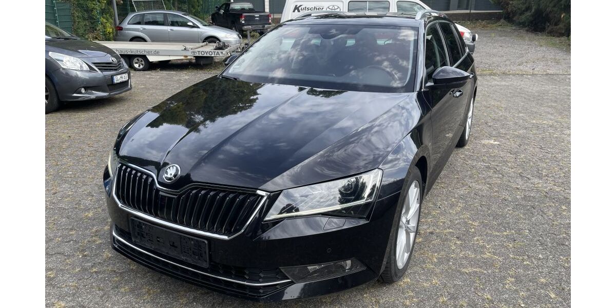 Skoda Superb 144.000 km 17.890 &euro; Wipperfürth 51688
