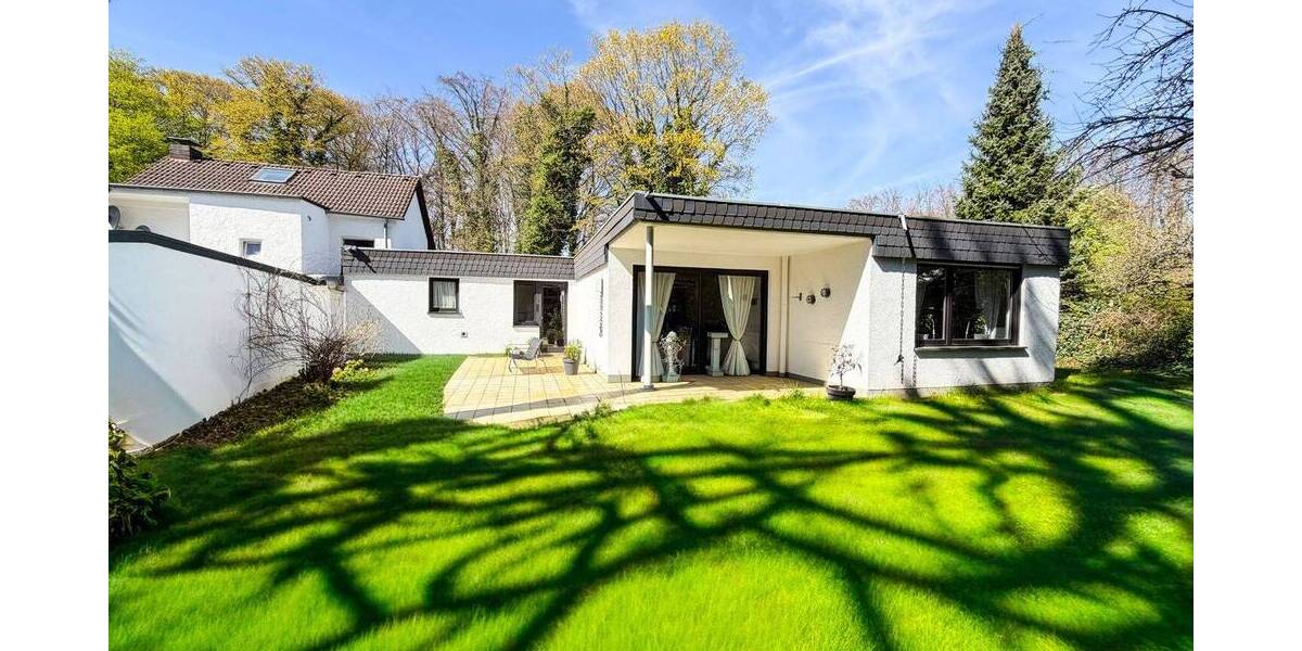 Bungalow Bergisch Gladbach Refrath - 3 Zimmer, 136 m&sup2;, 595.000&euro; | Angebot:26290453