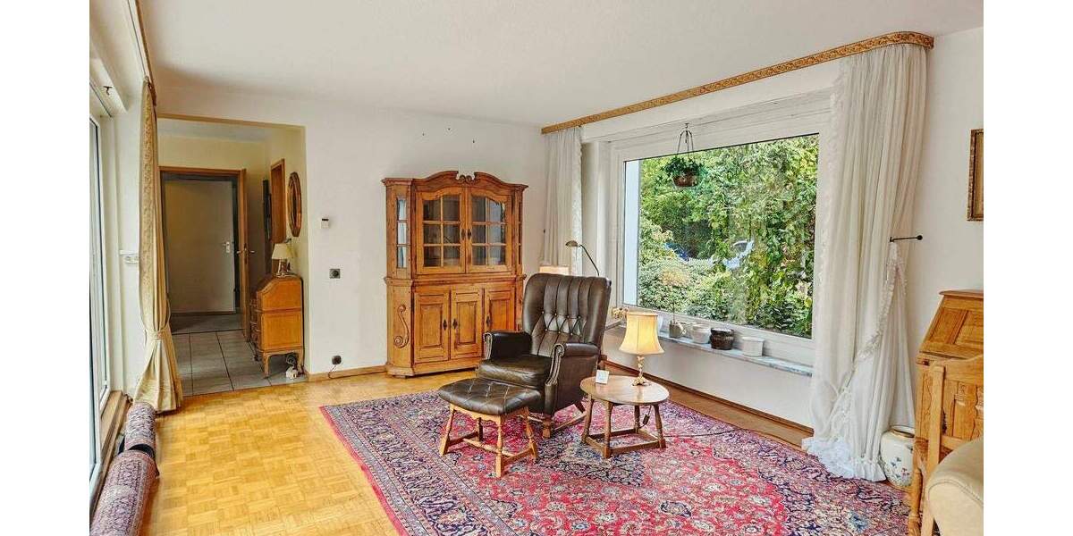 Exklusiver Atrium-Bungalow mit Gartenfläche in begehrter Lage von Sprockhövel-Haßlinghausen 5 zimmer