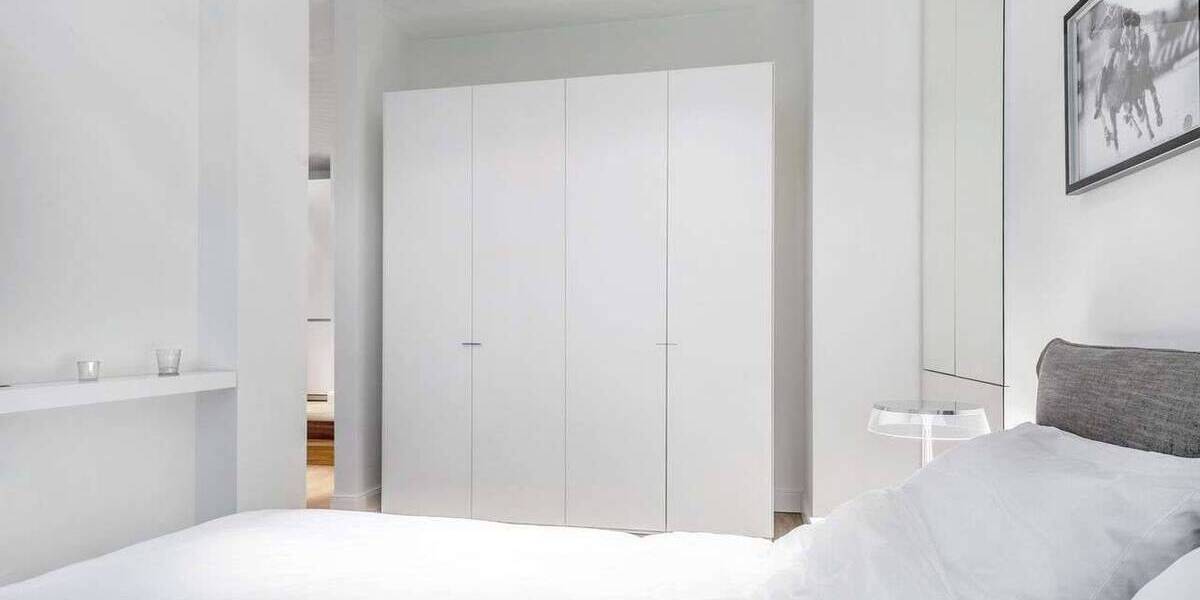 Etagenwohnung Düsseldorf Altstadt - 2 Zimmer, 55 m&sup2;, 1.750&euro; | Angebot:26244901