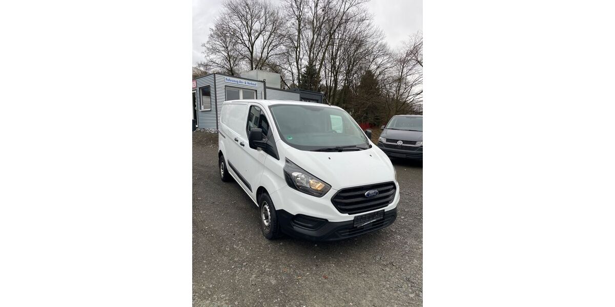 Ford Transit Custom 180.000 km 6.590 &euro; Overath 51491
