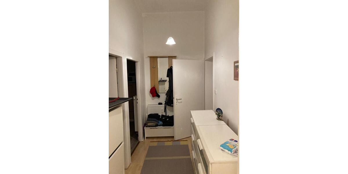 Etagenwohnung Düsseldorf Oberbilk - 3 Zimmer, 60 m&sup2;, 750&euro; | Angebot:25454157
