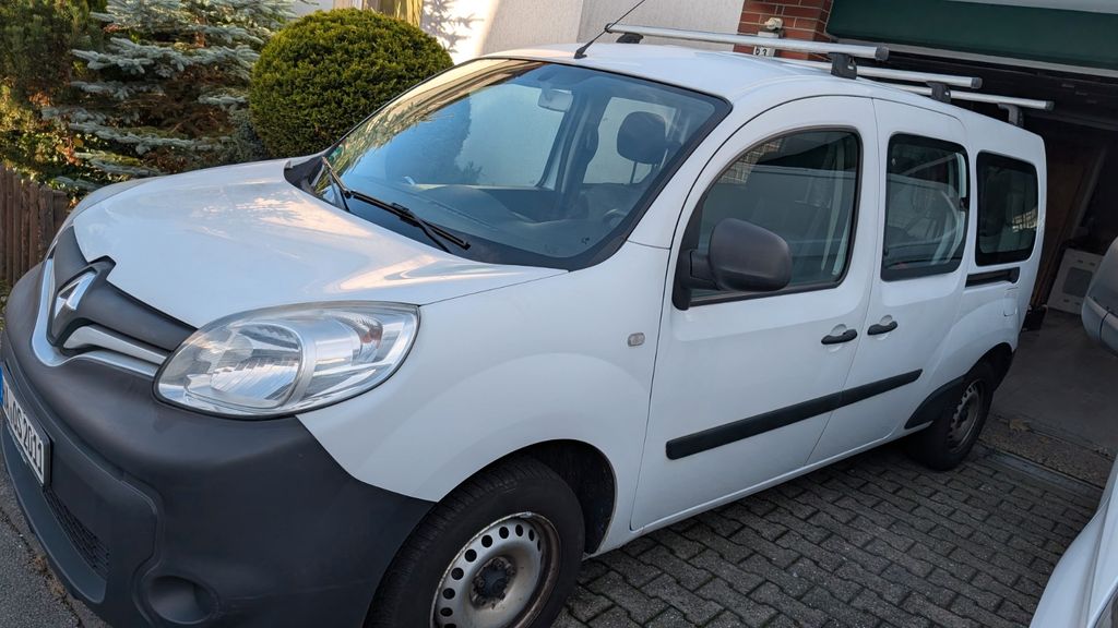 Renault Kangoo 117.500 km 8.300 &euro; Hagen 58091