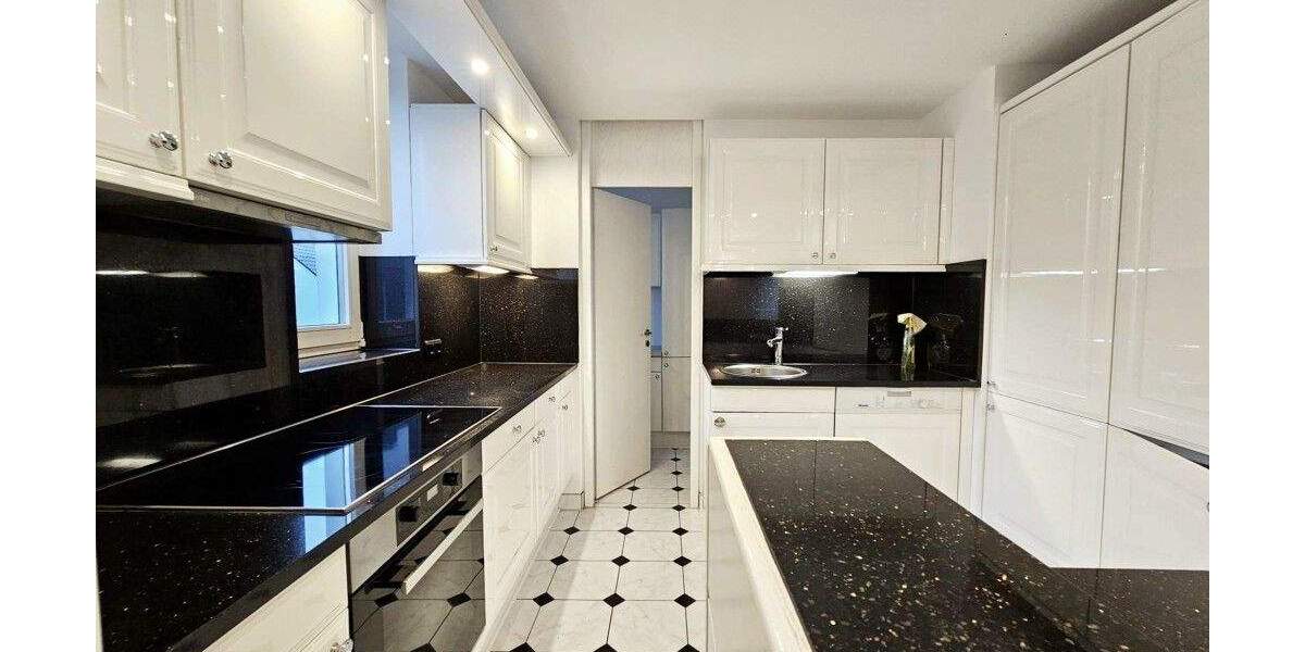 Etagenwohnung Solingen Ohligs-Aufderhöhe - 3 Zimmer, 117 m&sup2;, 1.400&euro; | Angebot:25702959