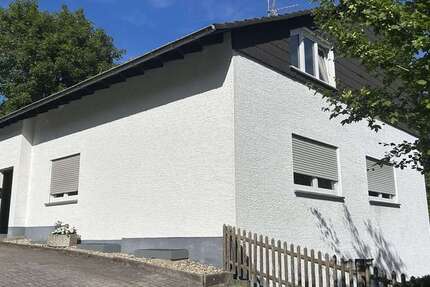 Wohnung Schalksmühle - 3 Zimmer, 105 m&sup2;, 145.000&euro; | Angebot:26827176