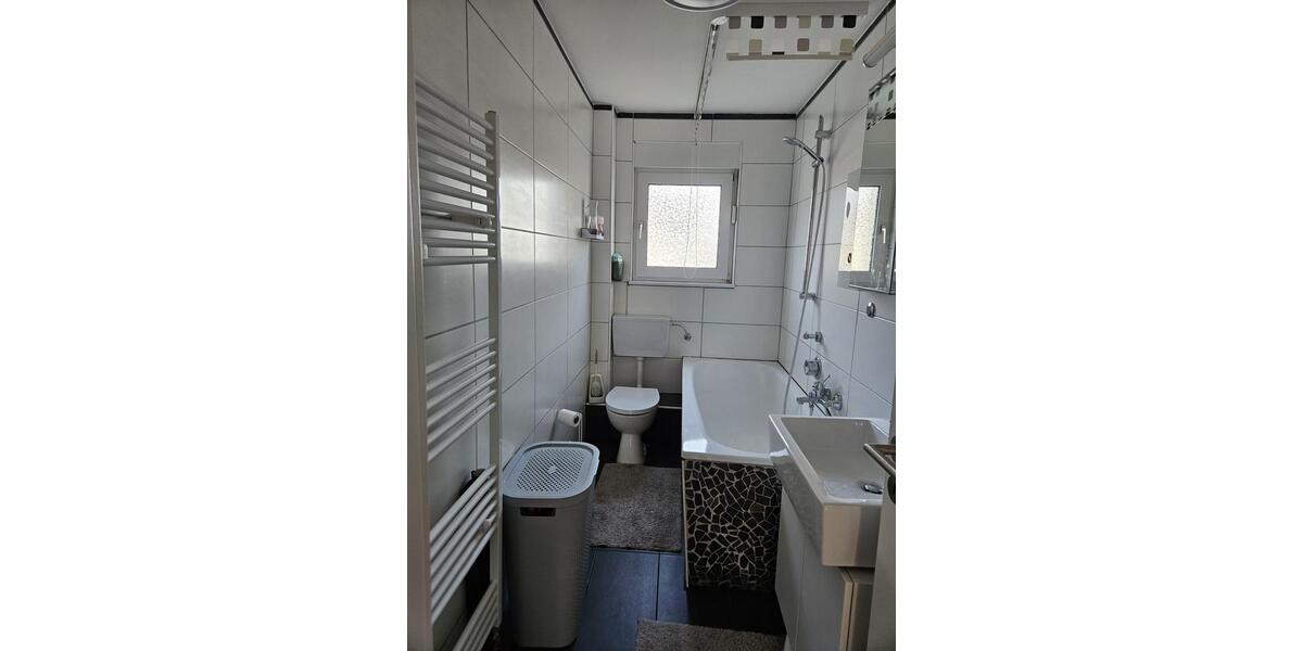 Erdgeschoßwohnung Wipperfürth - 3 Zimmer, 62 m&sup2;, 680&euro; | Angebot:26268765