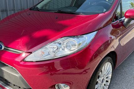 Ford Fiesta 113.495 km 4.290 &euro; Bergisch Gladbach 51467