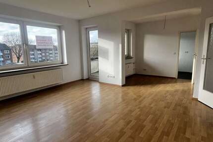 Wohnung Leichlingen - 3 Zimmer, 77 m&sup2;, 729&euro; | Angebot:26802781