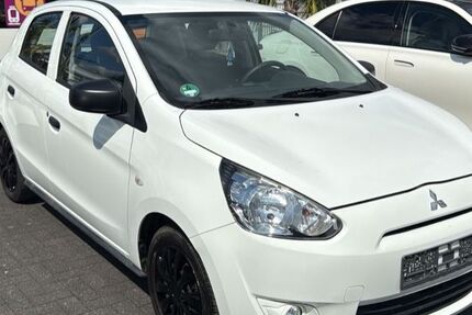 Mitsubishi Space Star 92.399 km 2.950 &euro; Düsseldorf OT Vennhausen 40627