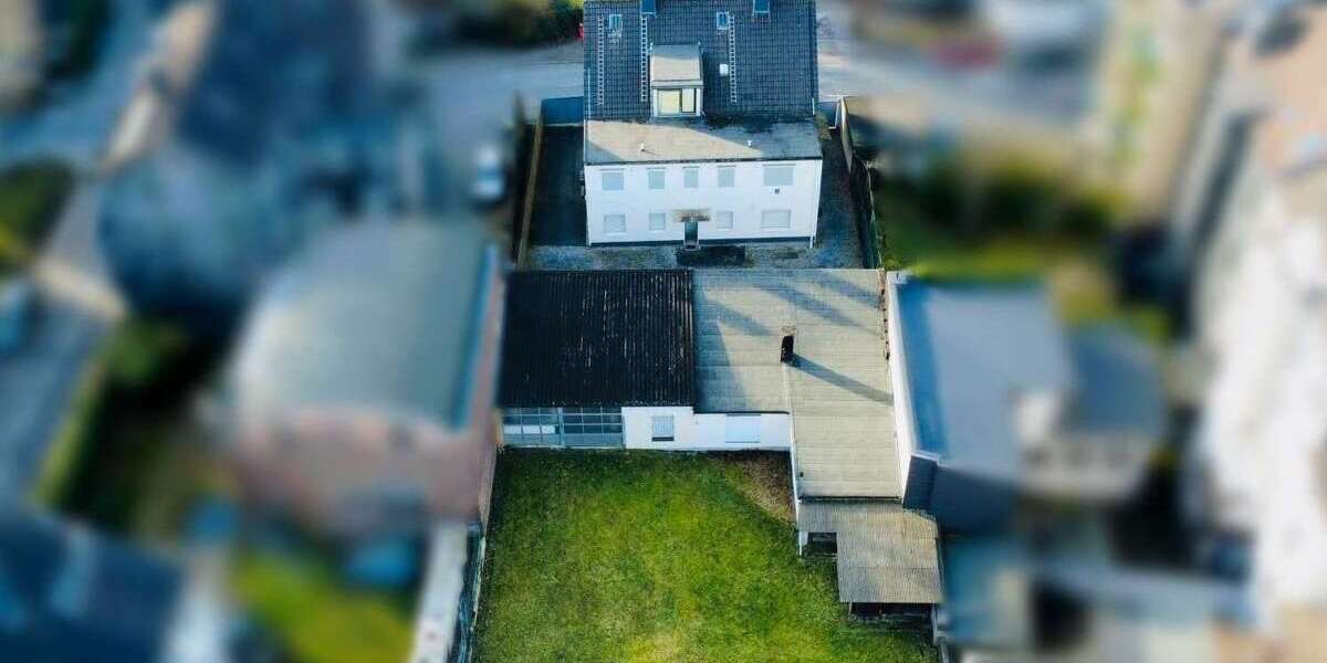 Einfamilienhaus Wuppertal Gemarkung Langerfeld - 19 Zimmer, 272 m&sup2;, 356.000&euro; | Angebot:26934914