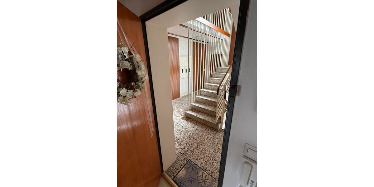 Etagenwohnung Remscheid Reinshagen - 2 Zimmer, 63 m&sup2;, 149.000&euro; | Angebot:26877295