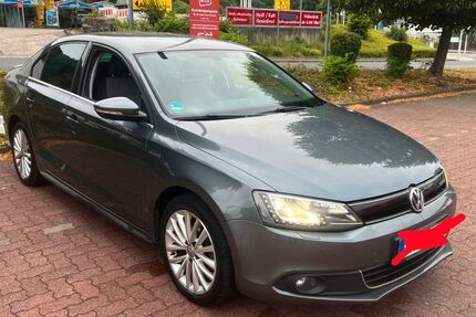 VW Jetta 139.000 km 13.900 &euro; Hagen 58095