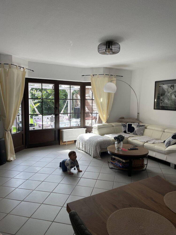 Attraktives Reihenendhaus mit EinliegerWohnung, Garten & Carport - Viel Platz für Familie & mehr