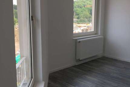 Wohnung Düsseldorf Rath - 2 Zimmer, 64 m&sup2;, 630&euro; | Angebot:25810539