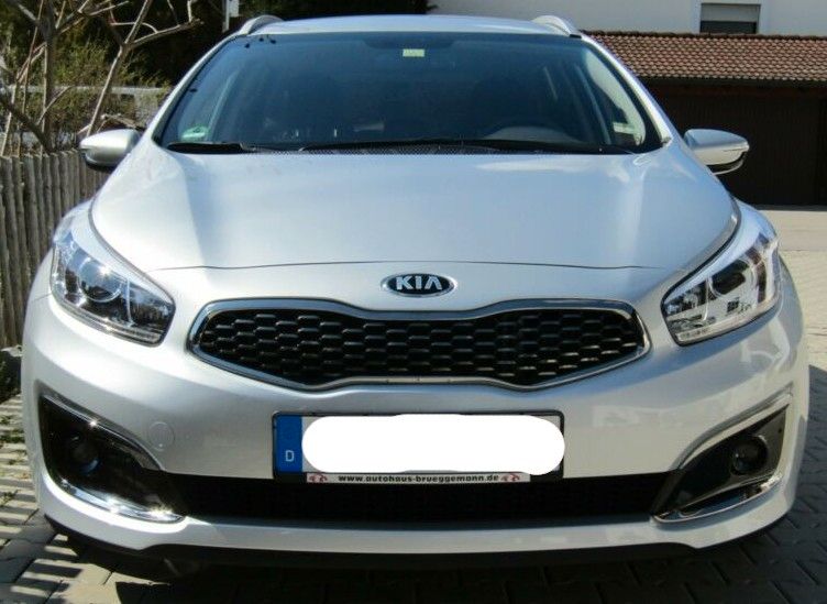 Kia ceed Sportswagon 64.000 km 13.999 € Leverkusen 51381