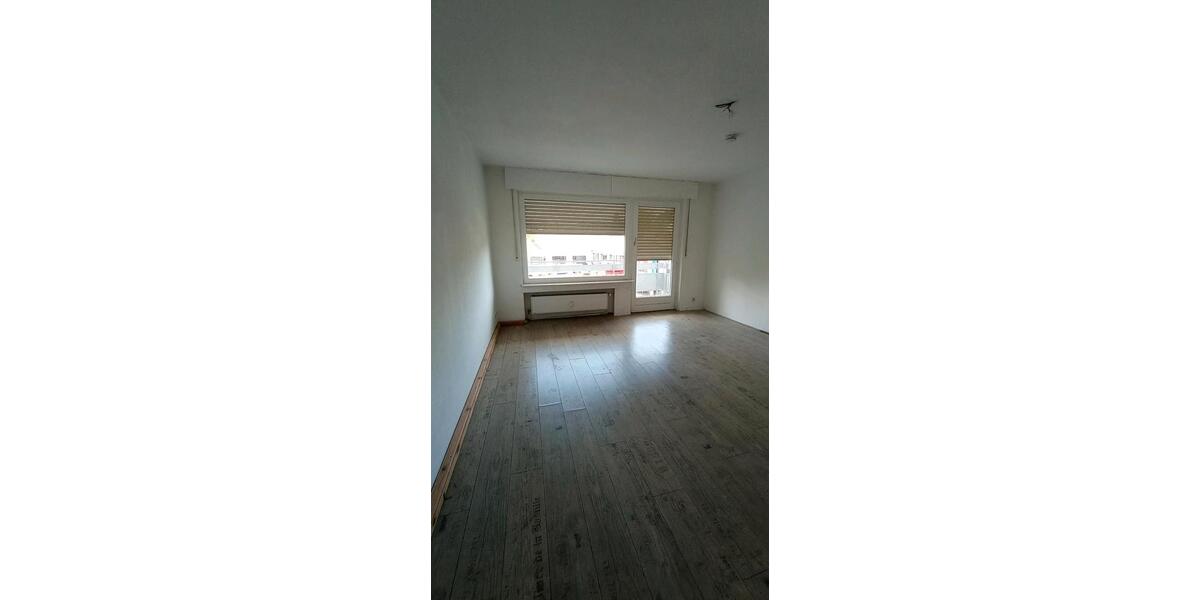 Etagenwohnung Radevormwald - 4 Zimmer, 83 m&sup2;, 720&euro; | Angebot:26262977