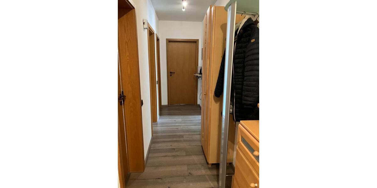 Dachgeschoßwohnung Halver - 4 Zimmer, 105 m&sup2;, 198.000&euro; | Angebot:27161545