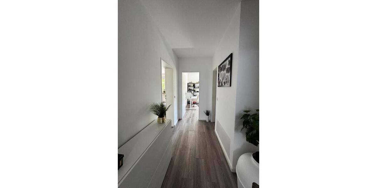 Etagenwohnung Leverkusen Alkenrath - 3 Zimmer, 70 m&sup2;, 1.090&euro; | Angebot:26439650