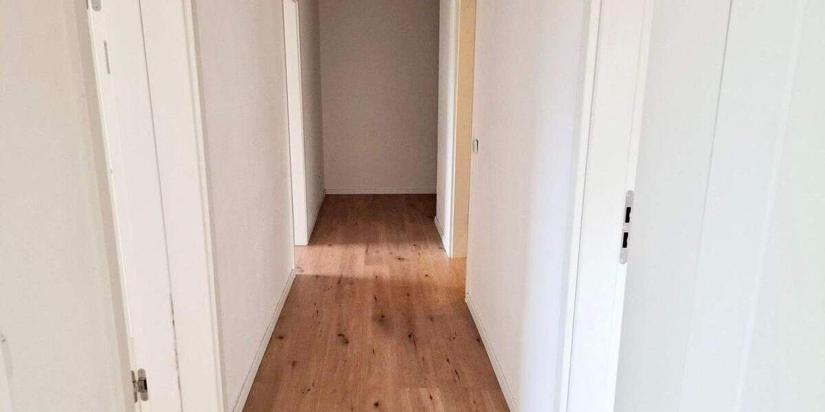 Etagenwohnung Wuppertal Ronsdorf - 3 Zimmer, 78 m&sup2;, 185.000&euro; | Angebot:25738222