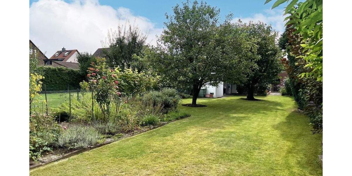 Doppelhaushälfte Düsseldorf Gerresheim - 4 Zimmer, 110 m&sup2;, 550.000&euro; | Angebot:25821790