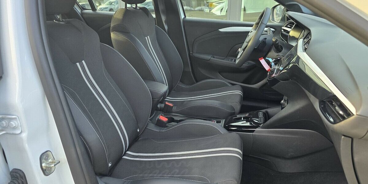 Opel Corsa GS Automatik|Winterpaket|ACC|Kamera 16.668 km 18.550 &euro; Wermelskirchen 42929