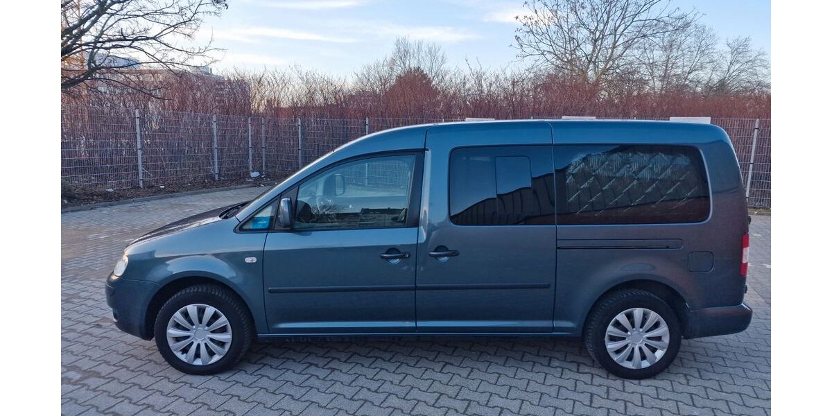 VW Caddy Maxi 260.000 km 6.200 &euro; Düsseldorf 40470