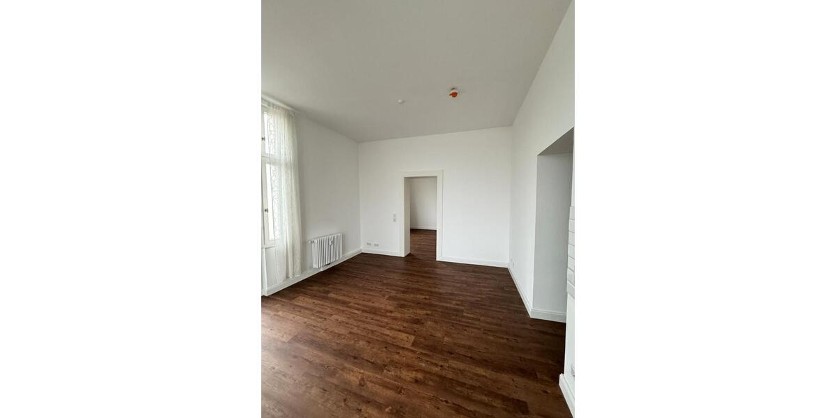 Dachgeschoßwohnung Bochum Bochum-Südwest - 1 Zimmer, 68 m&sup2;, 955&euro; | Angebot:26149502