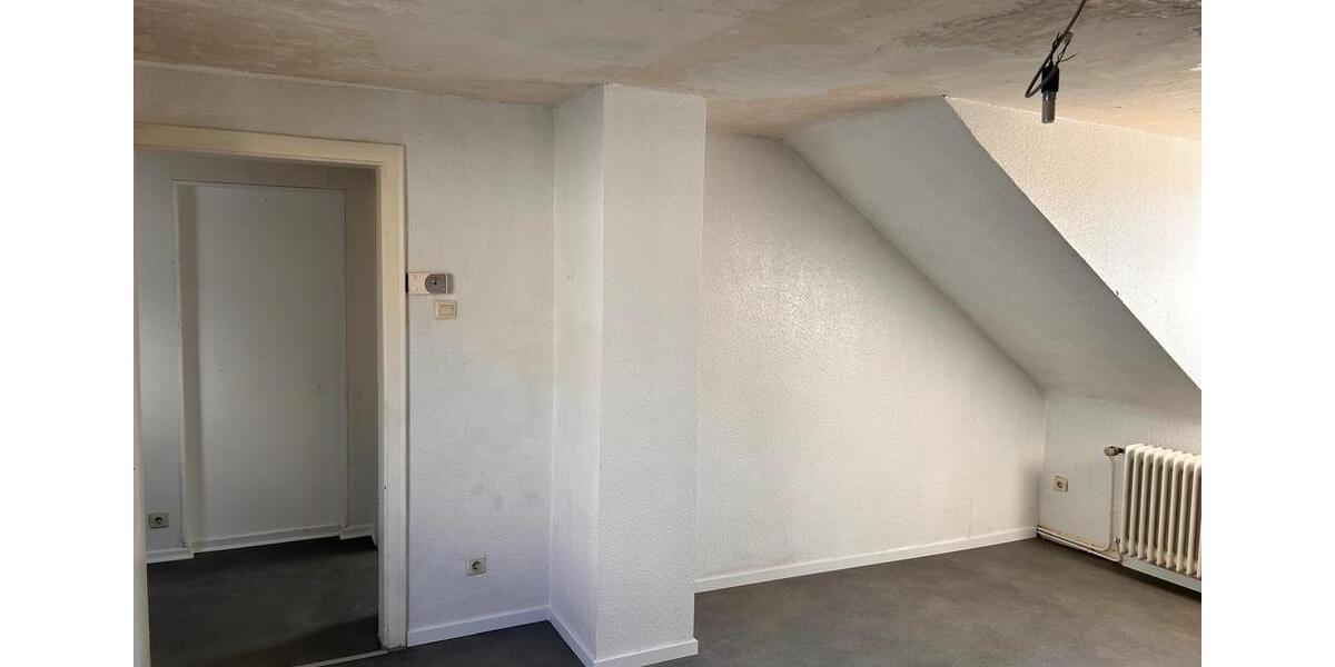 Dachgeschoßwohnung Solingen Central - 3 Zimmer, 78 m&sup2;, 770&euro; | Angebot:26413519