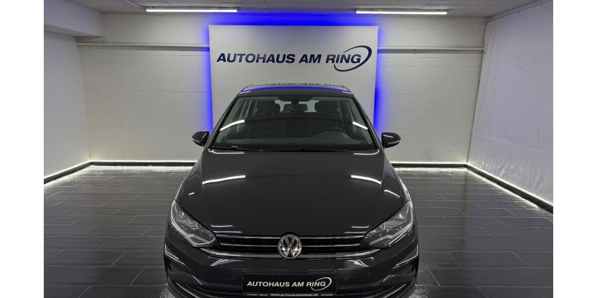 VW Golf Sportsvan 99.980 km 16.499 &euro; Ratingen bei Düsseldorf 40878