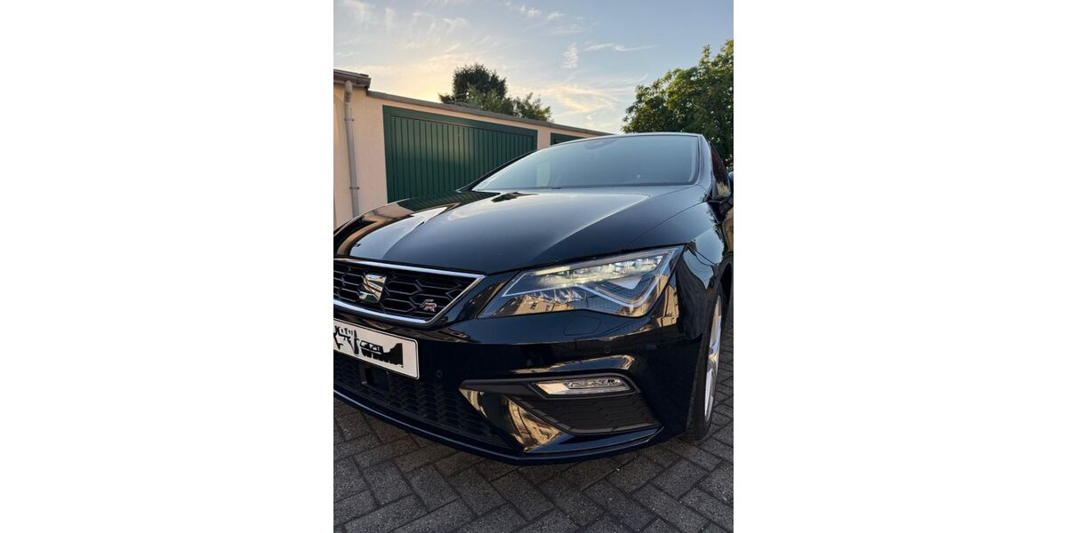 Seat Leon 88.500 km 15.999 &euro; Remscheid 42855