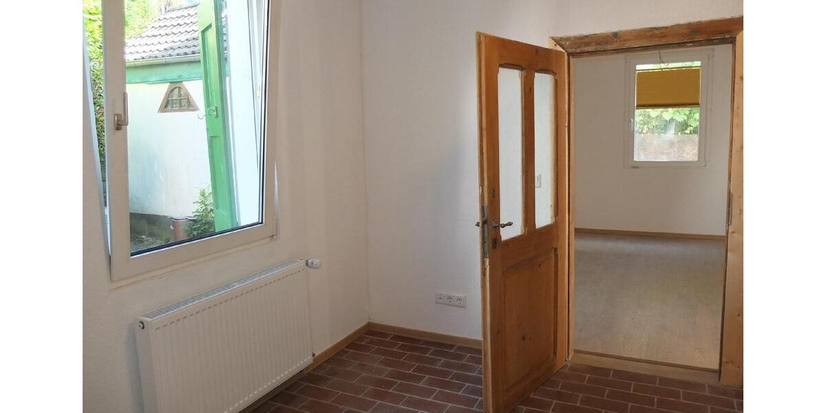 Wunderbar individuelle und angenehme Büro-Servicefläche in Solingen-Wald! zimmer