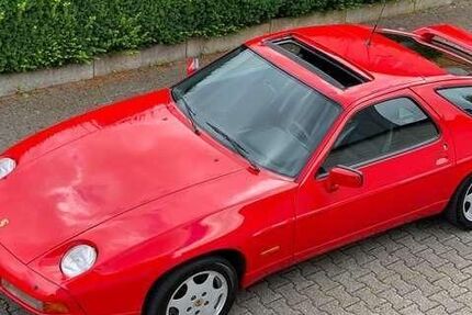 Porsche 928 214.000 km 28.500 &euro; Solingen 42651