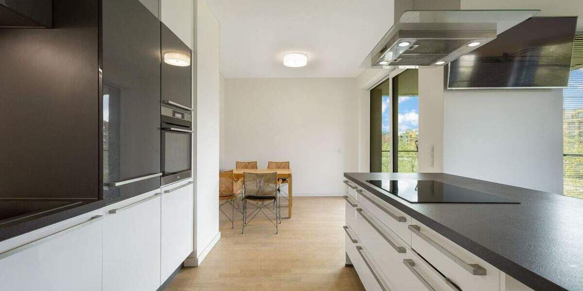 Etagenwohnung Düsseldorf Pempelfort - 3 Zimmer, 99 m&sup2;, 790.000&euro; | Angebot:25738399