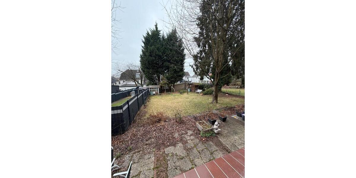 2 Zimmer Erdgeschosswohnung mit Einbauküche in Solingen Wald 2 zimmer