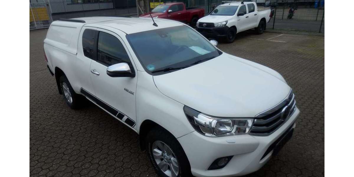 Toyota Hilux 156.880 km 27.990 &euro; Bergisch Gladbach 51469
