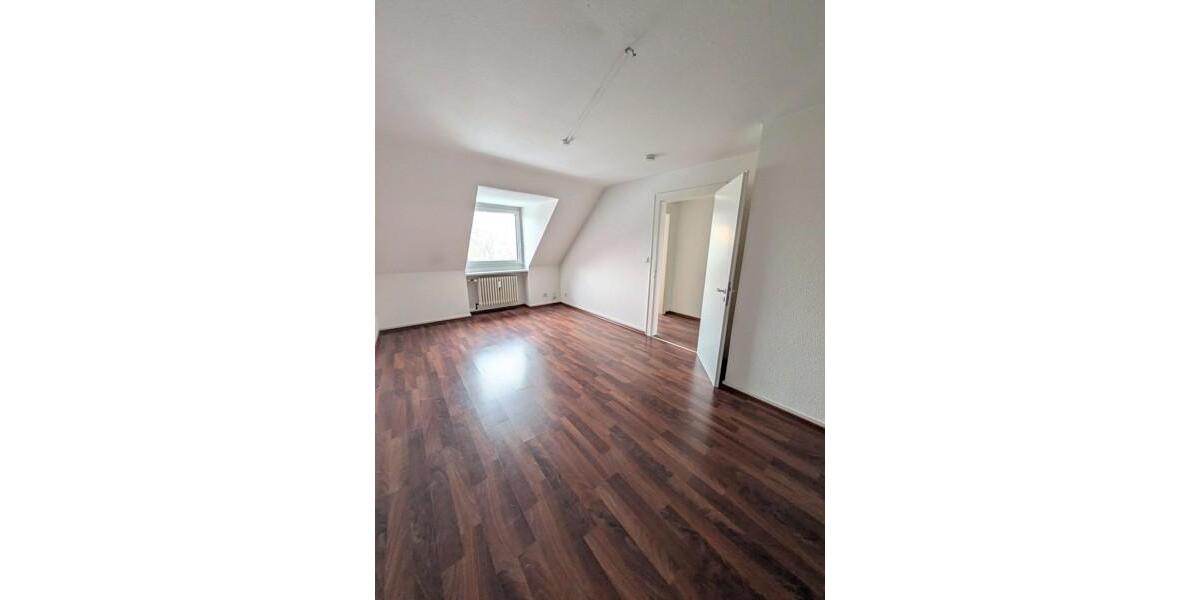 Sanierte 2,5-Zimmer Wohnung in Düsseldorf-Derendorf 2.5 zimmer