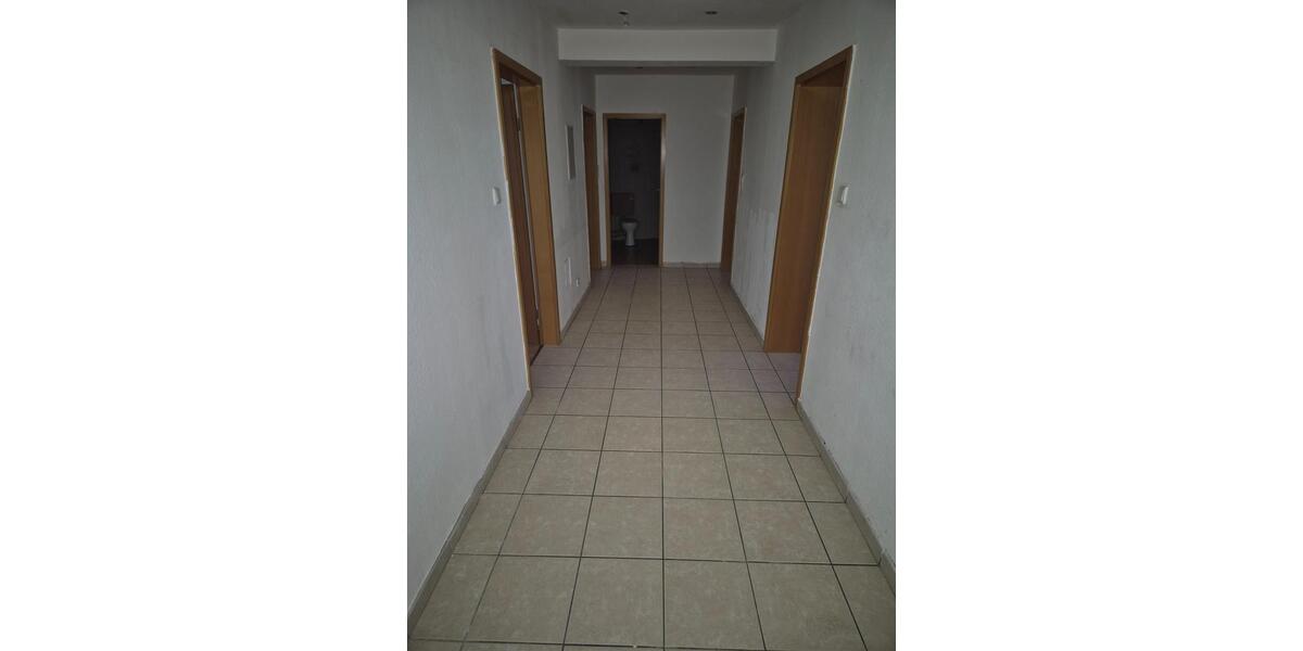 Helle 3-Zimmer-Wohnung mit 88 m² im 1. Obergeschoss 3 zimmer