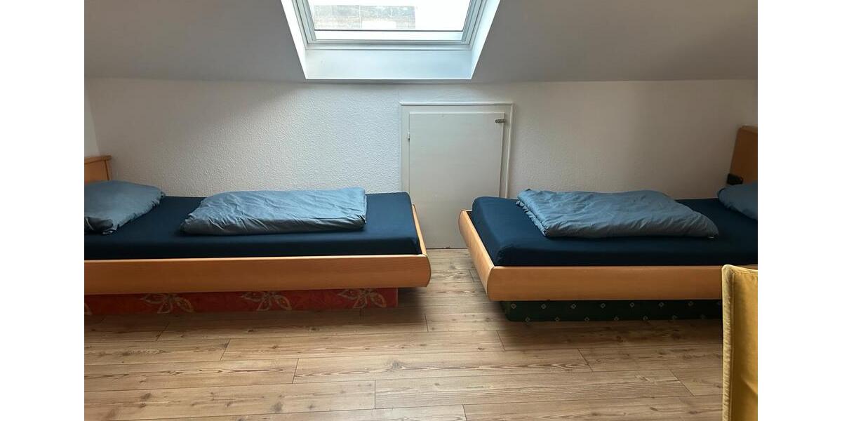 Maisonettenwohnung Remscheid Lüttringhausen - 2 Zimmer, 60 m&sup2;, 11&euro; | Angebot:25512272