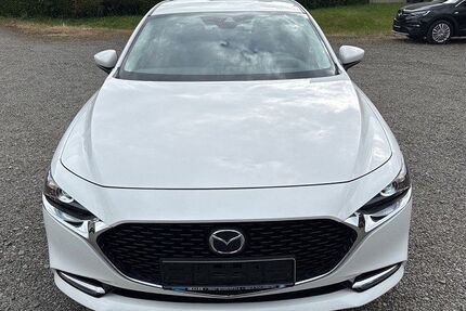 Mazda 3 28.300 km 17.980 &euro; Engelskirchen 51766